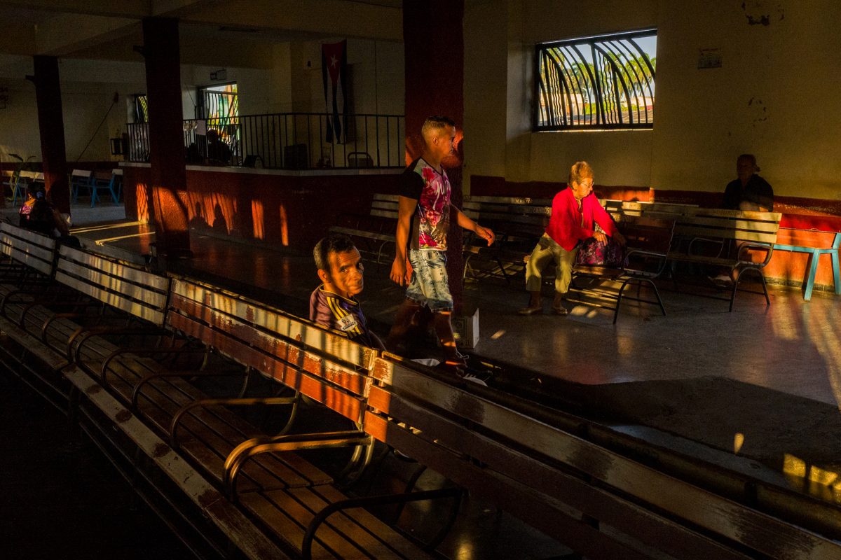 Waiting Room, Camagüey